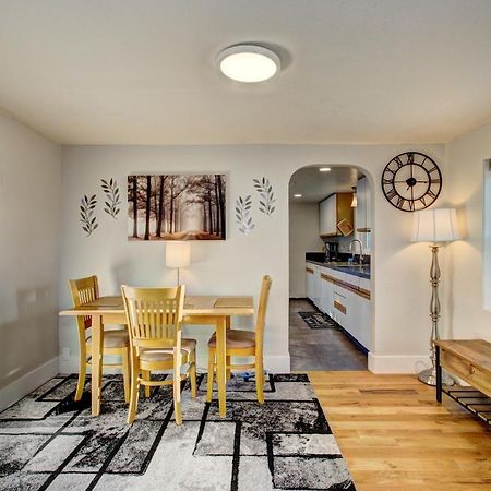 Little Blue Bungalow On Boise'S Bench, Pet Friendly, Fully Fenced Yard With Doggie Door! 2 Miles From Bsu, 5 Minutes From Downtown Boise, Desk And Workstation For Remote Workers, 2 Tv'S Large Walk-In Closet, Good For Mid-Term Stays Bagian luar foto