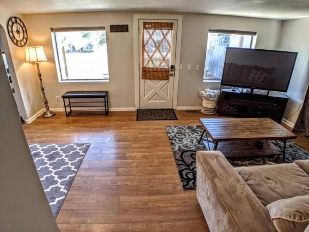 Little Blue Bungalow On Boise'S Bench, Pet Friendly, Fully Fenced Yard With Doggie Door! 2 Miles From Bsu, 5 Minutes From Downtown Boise, Desk And Workstation For Remote Workers, 2 Tv'S Large Walk-In Closet, Good For Mid-Term Stays Bagian luar foto