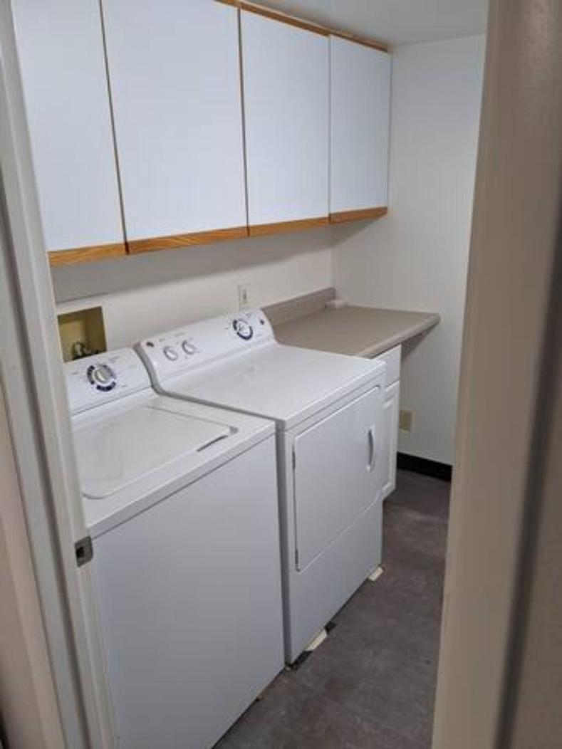 Little Blue Bungalow On Boise'S Bench, Pet Friendly, Fully Fenced Yard With Doggie Door! 2 Miles From Bsu, 5 Minutes From Downtown Boise, Desk And Workstation For Remote Workers, 2 Tv'S Large Walk-In Closet, Good For Mid-Term Stays Bagian luar foto