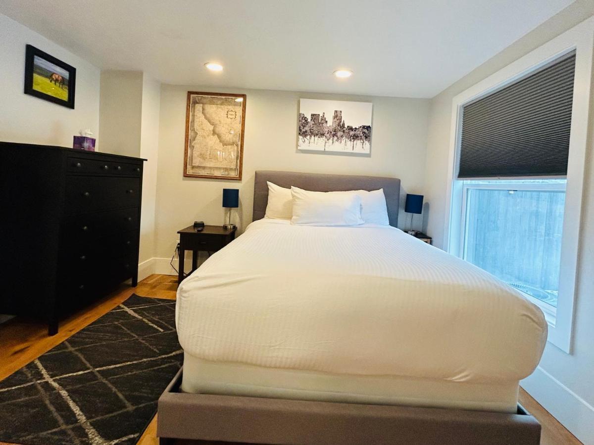 Little Blue Bungalow On Boise'S Bench, Pet Friendly, Fully Fenced Yard With Doggie Door! 2 Miles From Bsu, 5 Minutes From Downtown Boise, Desk And Workstation For Remote Workers, 2 Tv'S Large Walk-In Closet, Good For Mid-Term Stays Bagian luar foto