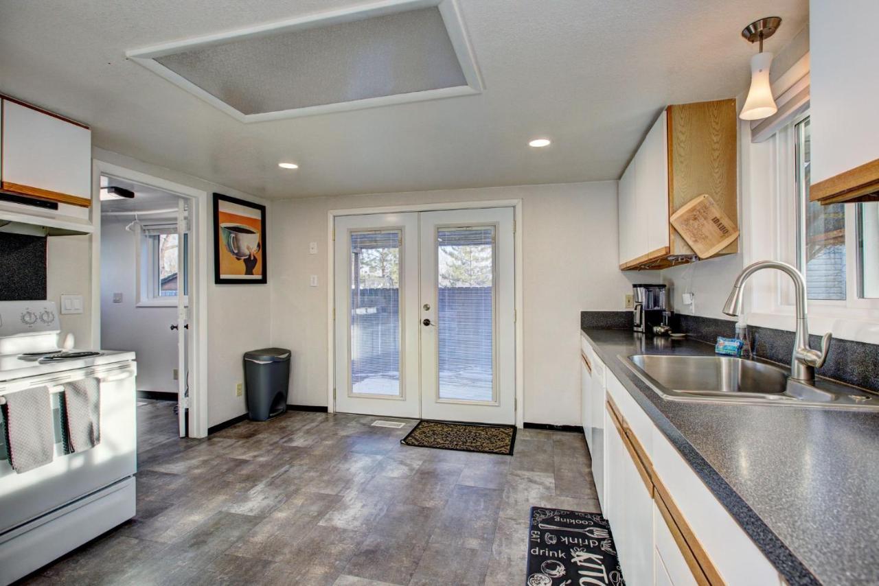 Little Blue Bungalow On Boise'S Bench, Pet Friendly, Fully Fenced Yard With Doggie Door! 2 Miles From Bsu, 5 Minutes From Downtown Boise, Desk And Workstation For Remote Workers, 2 Tv'S Large Walk-In Closet, Good For Mid-Term Stays Bagian luar foto